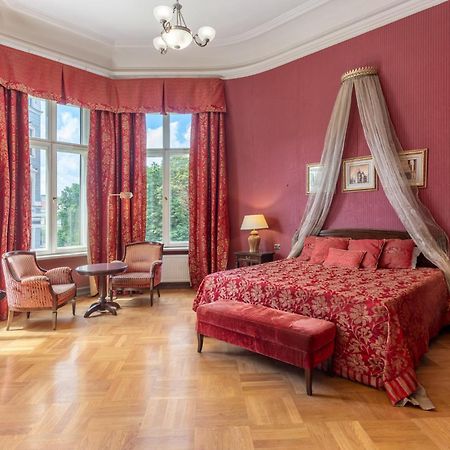 Отель The Benjamin House Рига Экстерьер фото