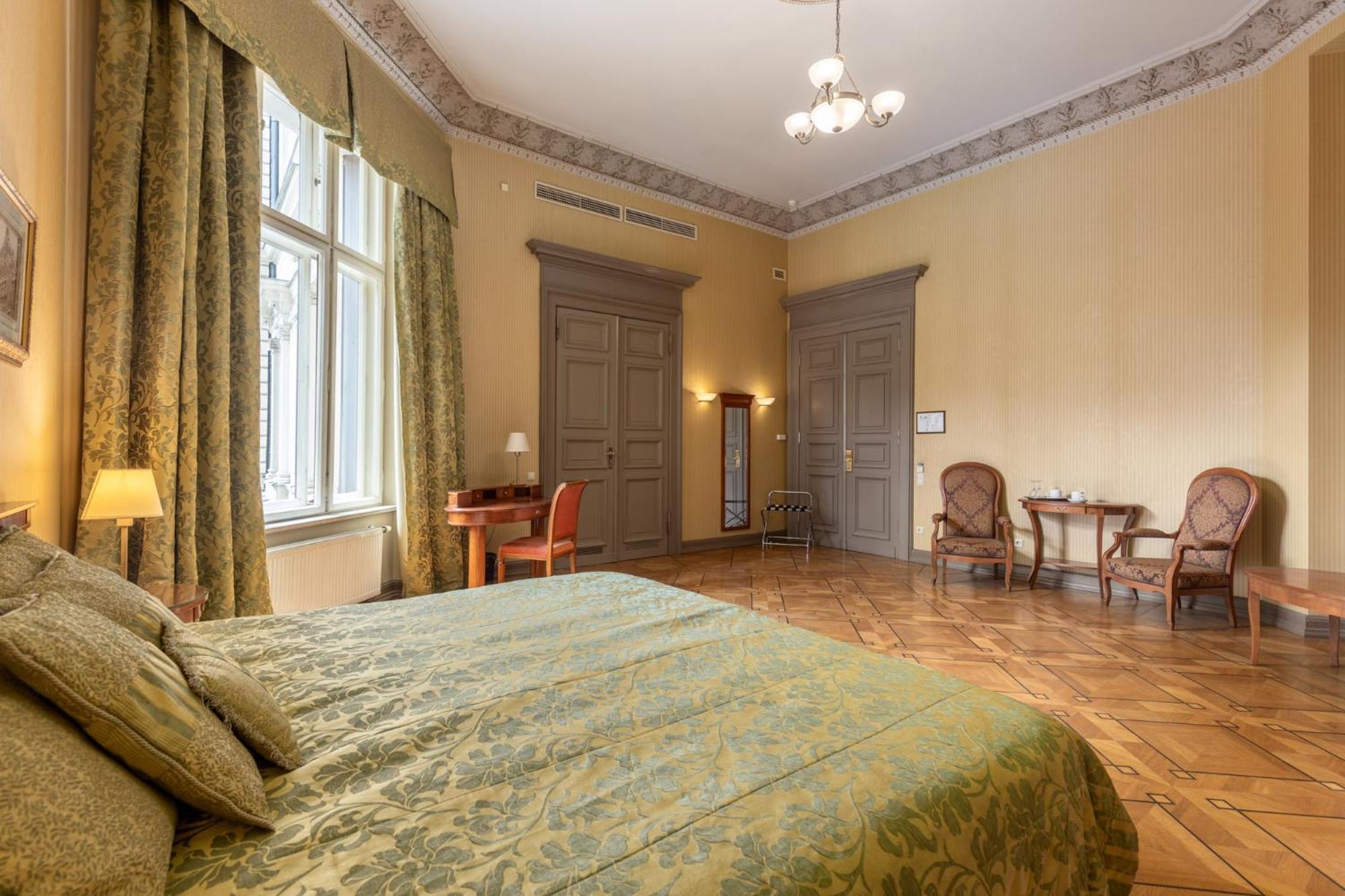 Отель The Benjamin House Рига Номер фото